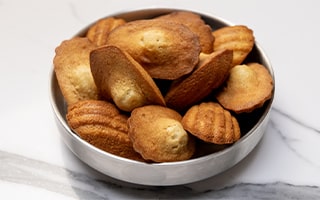 Recette de chef - Madeleines au miel et citron - Alex Cook
