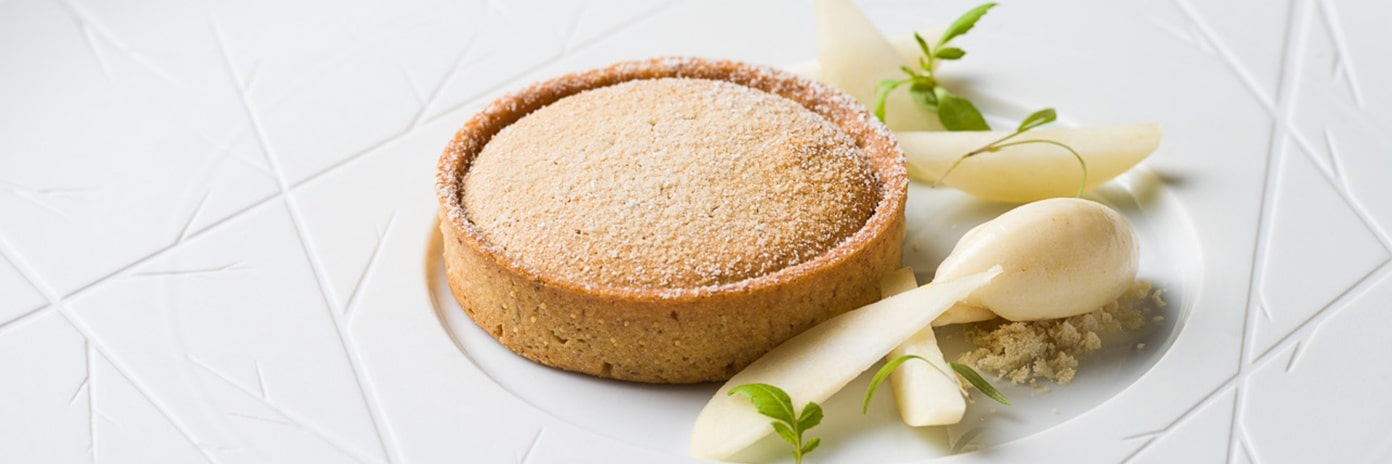 Recette de chef – Tarte soufflée à la châtaigne et poire williams