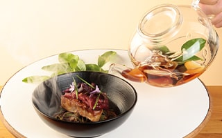 Recette de chef - Alliance foie gras - thon mariné - kafir - JF Bury