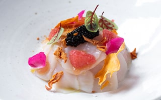 Recette de Chef - Carpaccio de Saint-Jacques pamplemousse