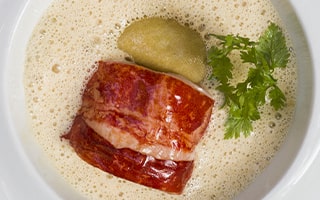 Recette de Chef - Homard, mezzaluna de légumes, sauce potagère truffée