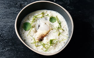 Recette de Chef - Huître perle blanche, topinambour, beurre blanc