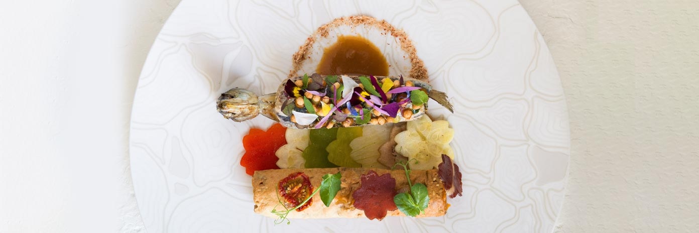 Recette de Chef - Sardine confite, tuile parmesan et ratatouille