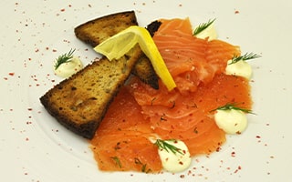 Recette de Chef - Saumon façon gravlax