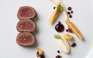 Recette de chef - Chevreuil, panais et coing, condiment sureau