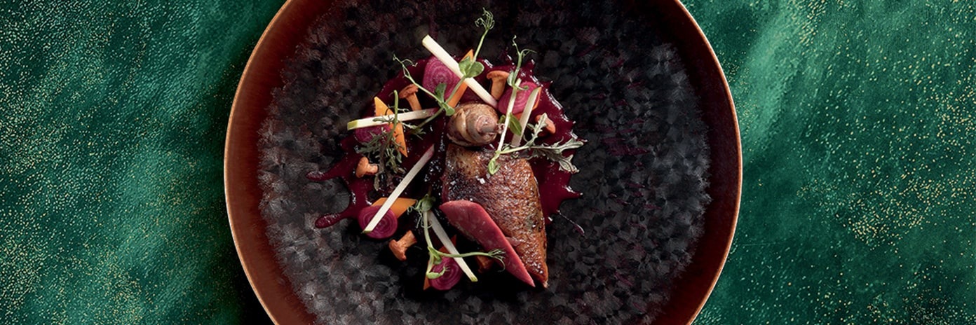 Recette de chef – Filet de pigeon rôti, cuisse farcie, confite au foie gras  – Rodolphe Regnauld