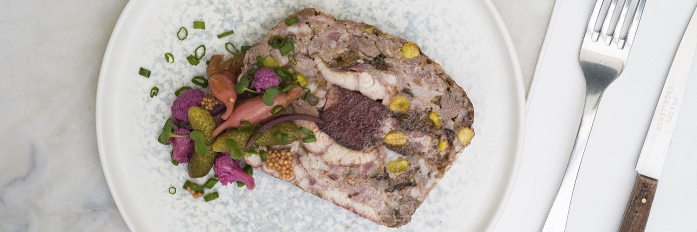 Terrine de cochon, boudin noir, anguille fume et whisky