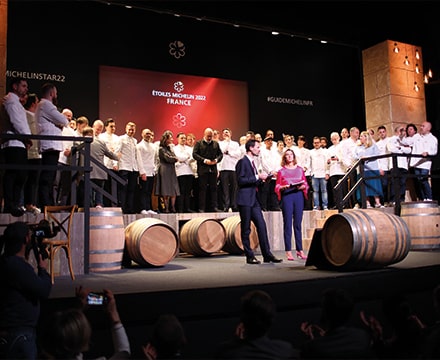 Guide MICHELIN, cérémonie de remise des plaques