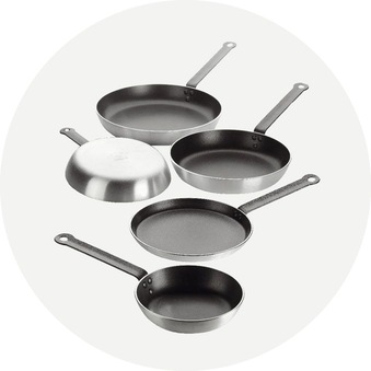 Lot de poêles