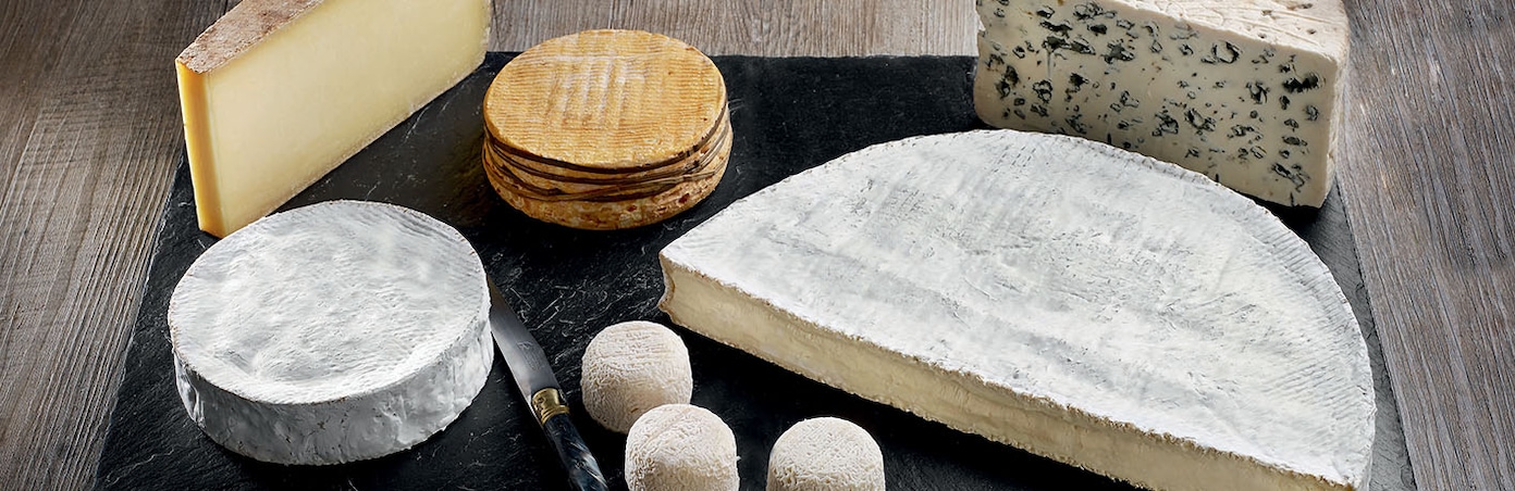 Présentation offre fromages terroir livarot aop coulomier lait cru roquefort aop