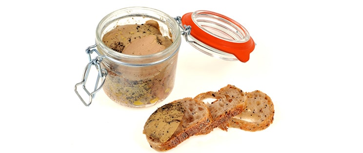 Bocal et tartine de foie gras