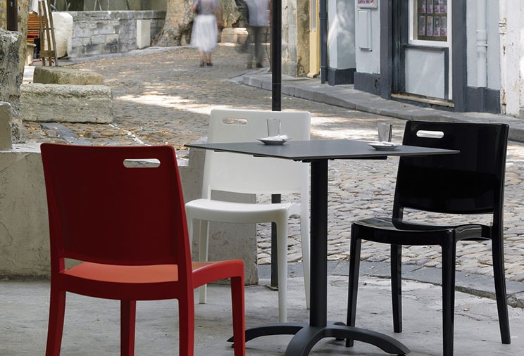 Chaise de restaurant