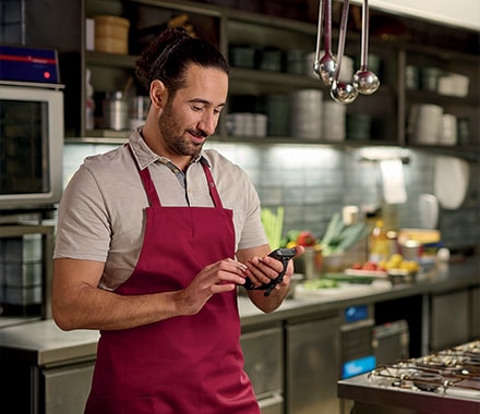 Chef utilisateur caisse DISH POS sur mobile