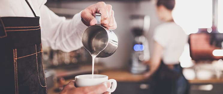 Les lattes : boissons healthy et colorées tendances