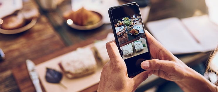 Comment communiquer sur son restaurant en 2022 ?