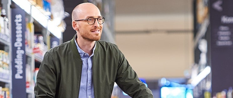 Client dans une halle METRO