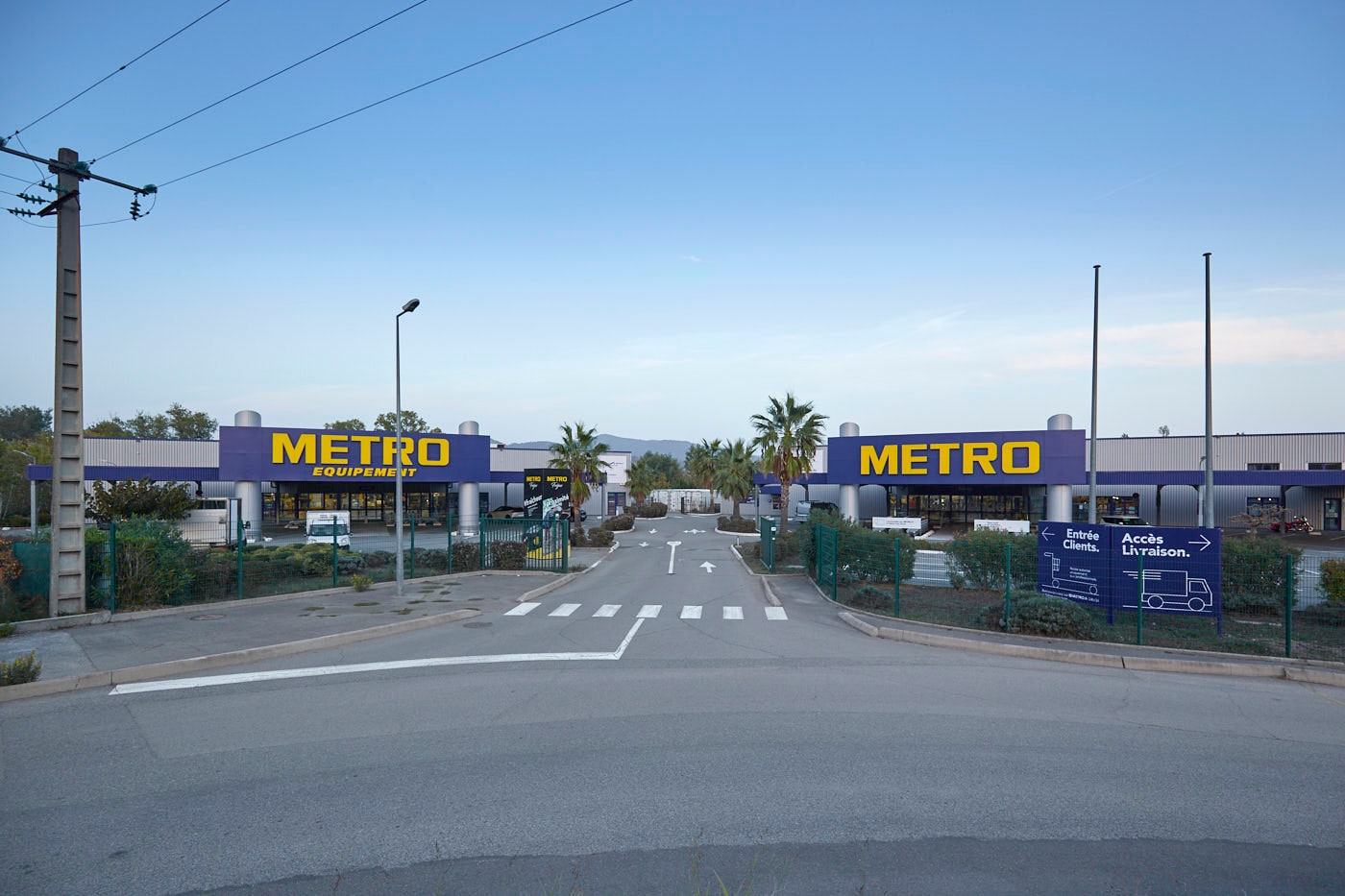 METRO 02 FREJUS
