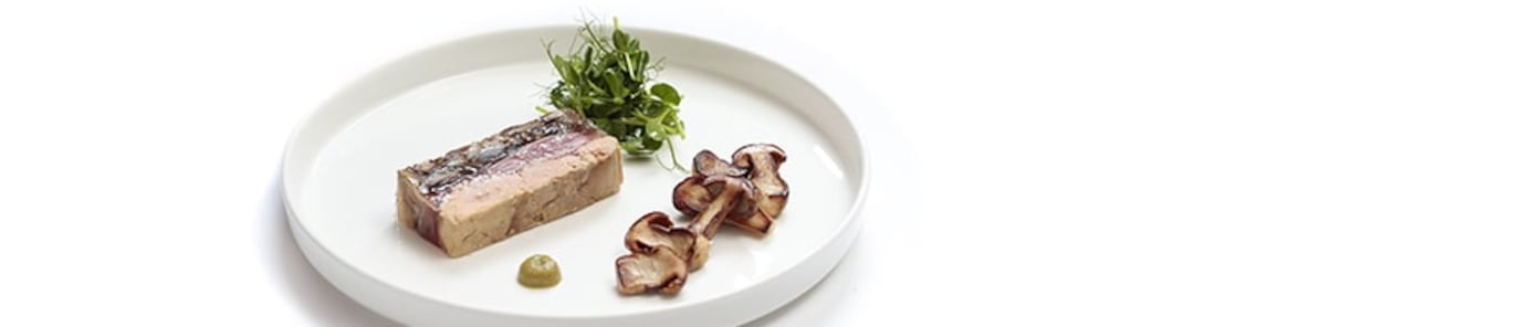 Cèpes, magret et foie gras de canard en compression