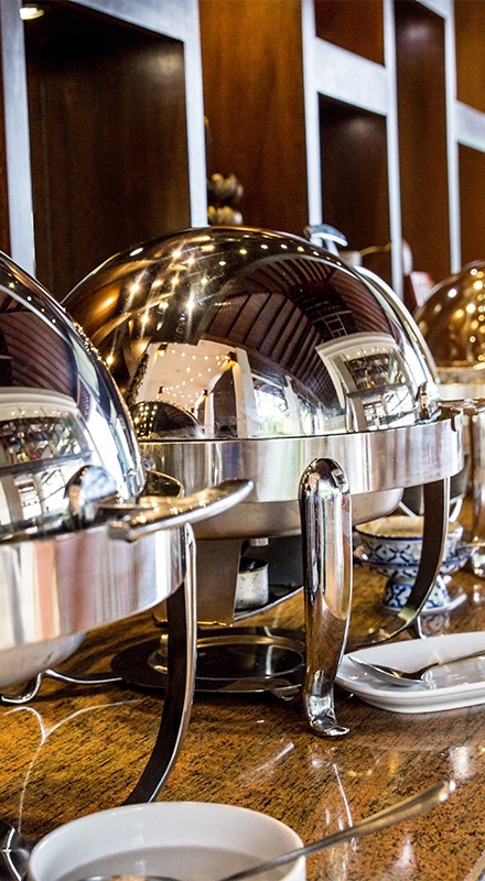 Minőségi étkek a büféasztalon