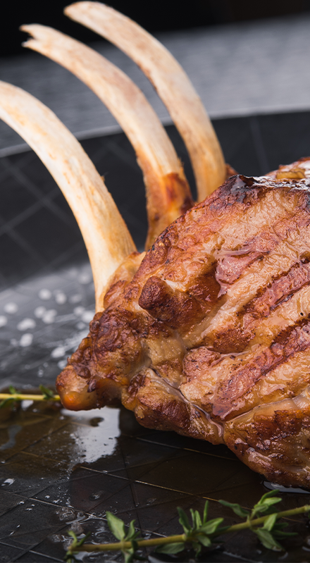 Húsok egészben sütve