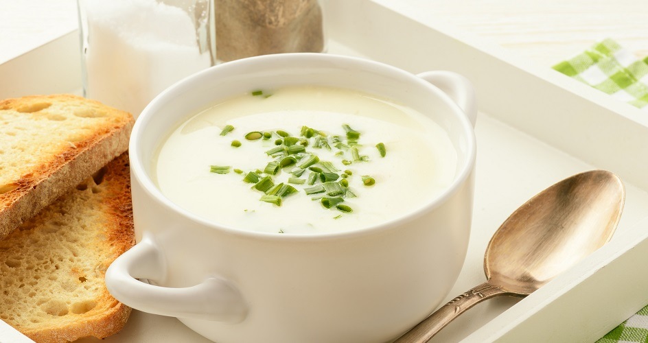 Pikáns fehércsokoládés leves