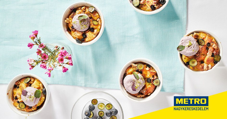 Kalácspuding áfonya hab