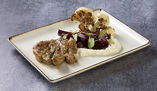 Borjúnyak karfiollal és céklával