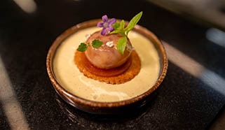 Birsalma „pite”, citromverbéna, vaníliamártás Dalnoki Bencétől