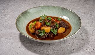 Burgundi marha Dalnoki Bencétől