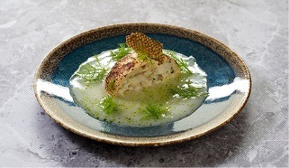 Tengeri sügér édeskömény veloutéval