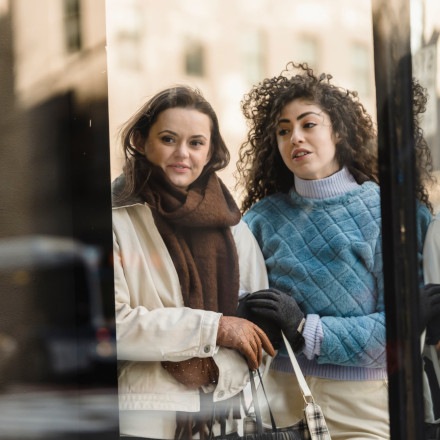 Personalized advertisement