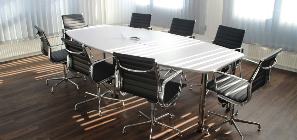 Office Furniture for an Ergonomic Workspace