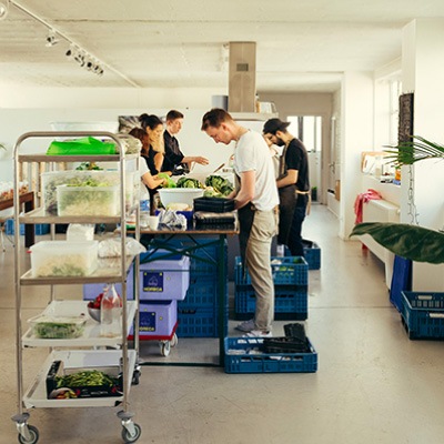 servizi professionali di catering - noi lavoriamo per elliott