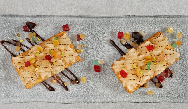 Pasta sablè alla vaniglia, crema di mandorle e macedonia di frutta candita - ricette dolci