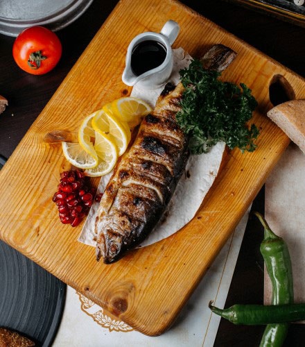 pastrav gatit proaspat 