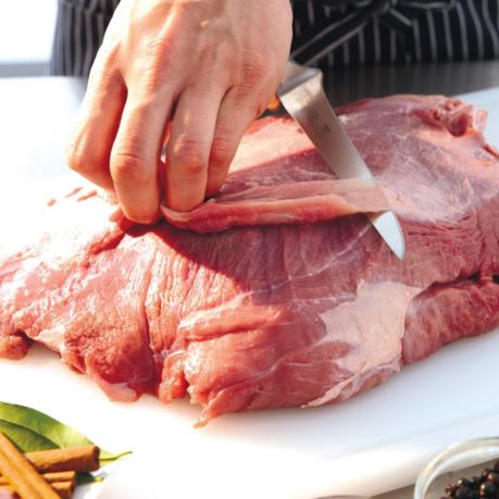 Spata de porc proaspata la metro cu pret mic