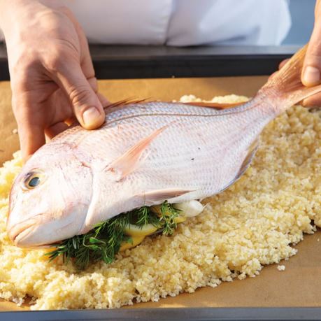 Dorada peste oceanic la metro la pret mic