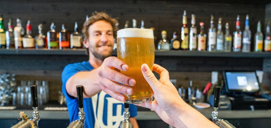 Impozite pe salariul angajaților din restaurant