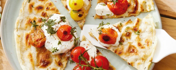 668x267-Socca-met-geroosterde-tomaatjes