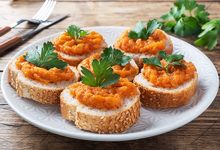 Kanapki z pastą warzywną