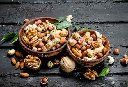 Orzechy nerkowca, ziemne, laskowe i włoskie