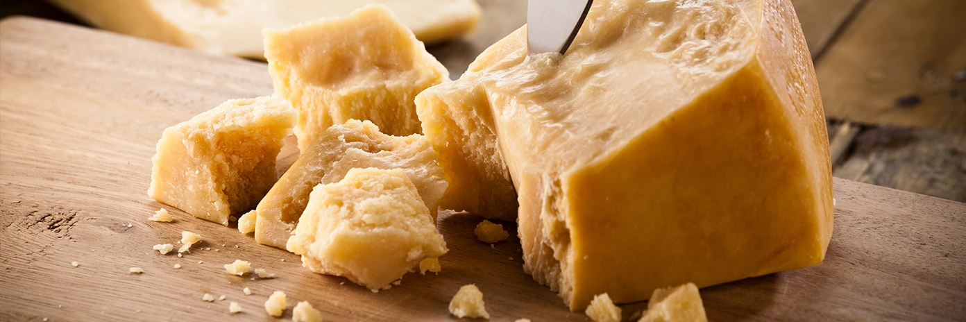 Ser twardy żółty