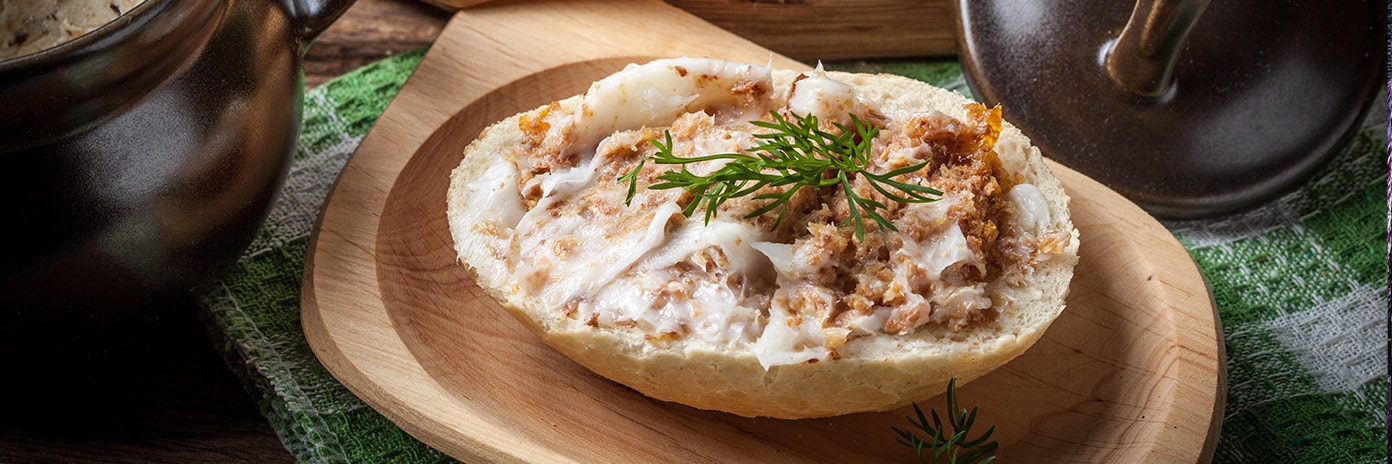 Kanapka ze smalcem i skwarkami