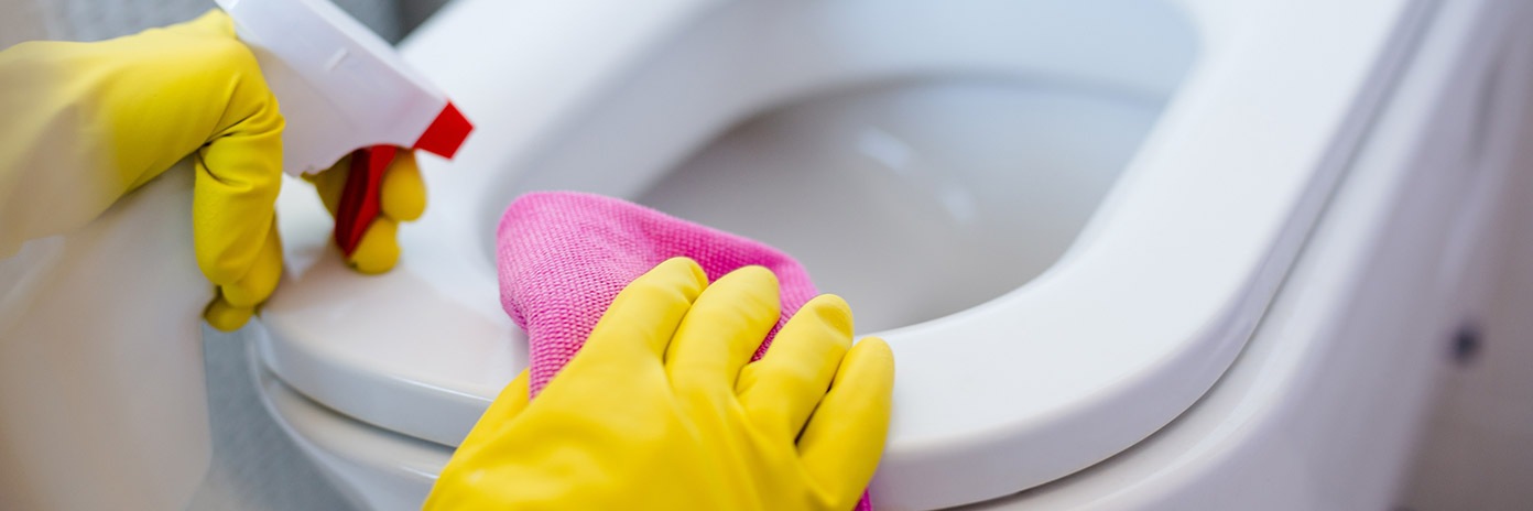 Sprzątanie toalety