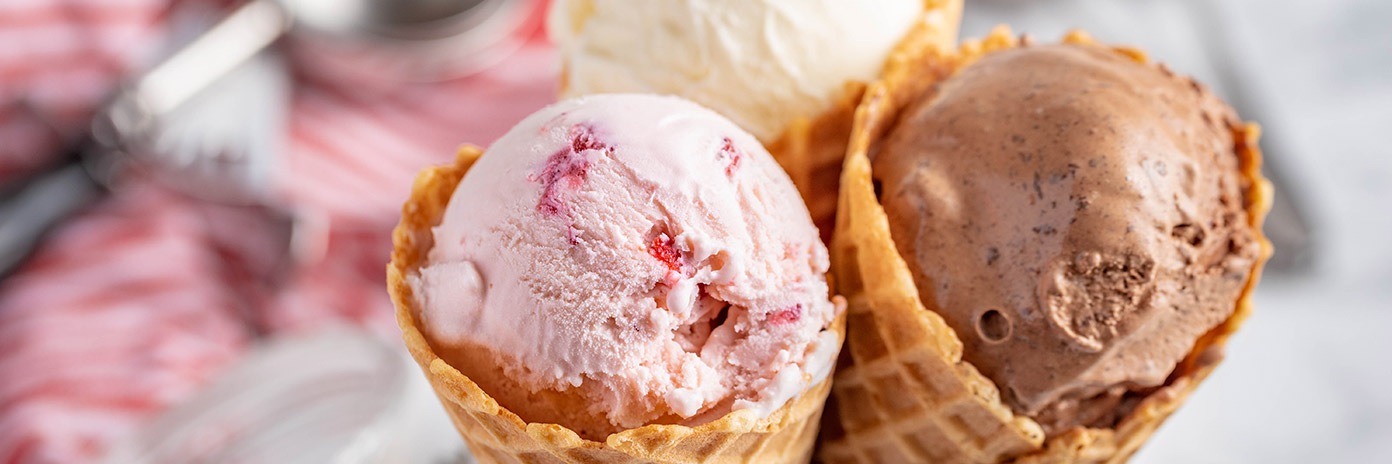 Lody truskawkowe i czekoladowe