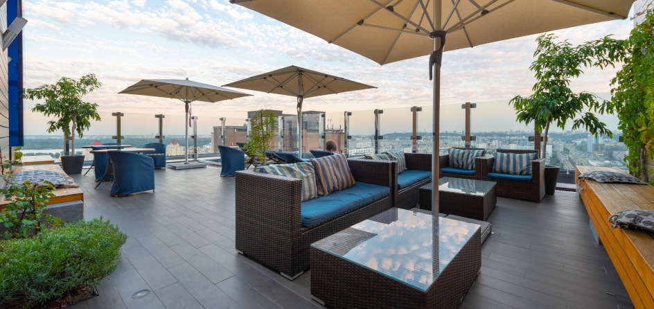 Types of Outdoor Furniture Suitable for Horeca Businesses