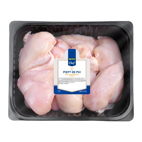 Piept de pui fără os și fără piele, ambalat în caserolă practică METRO Chef, ideal pentru meniuri zilnice și preparate HoReCa