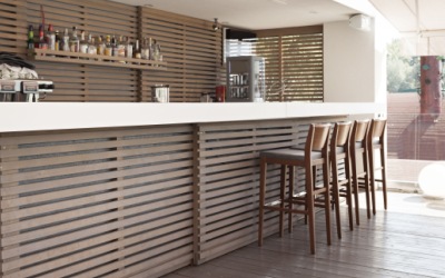 Model de bar exterior