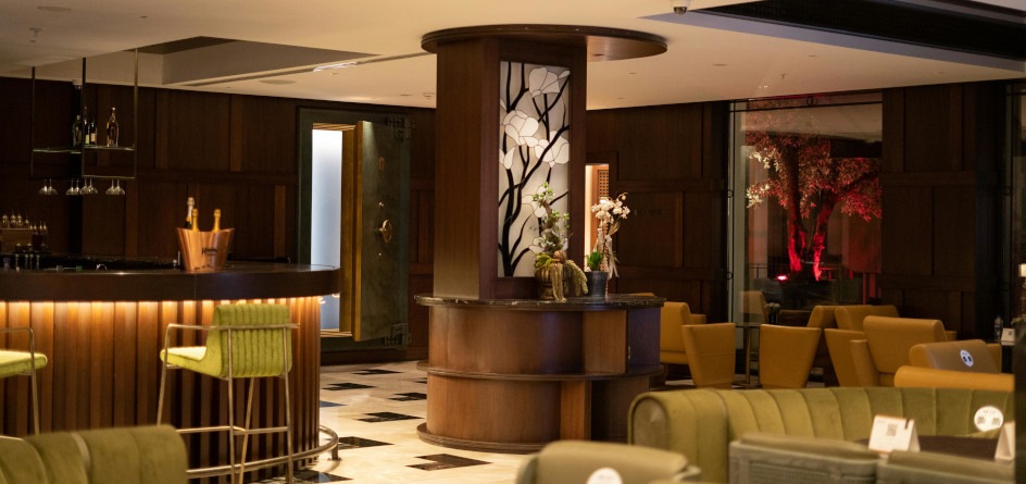 Designing a stylish and inviting bar area