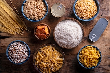 Alimente de bază Alimente de bază